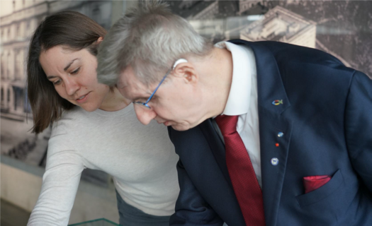 Bei der Ausstellung Topografie des Terrors