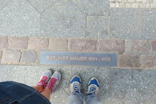 Berliner Mauer, Bild von jmpintof auf Pixabay