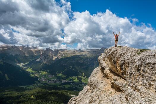 Person auf einem Berg, Foto von Free-Photos auf Pixabay