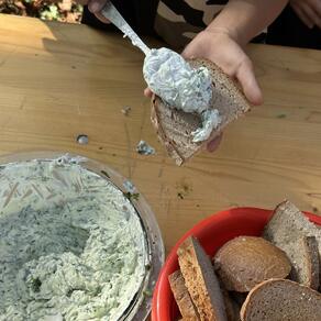 Selbstgemachter Kräuterquark im ElisaBeet