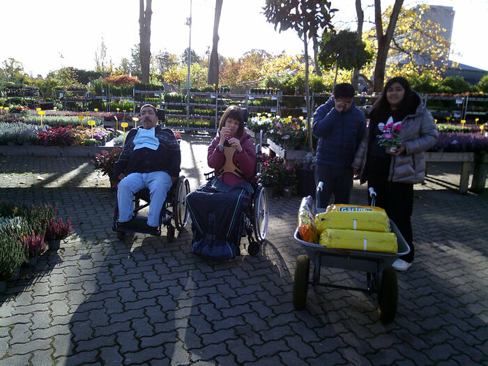 Gruppe 4: Unser Ausflug ins Gartencenter.