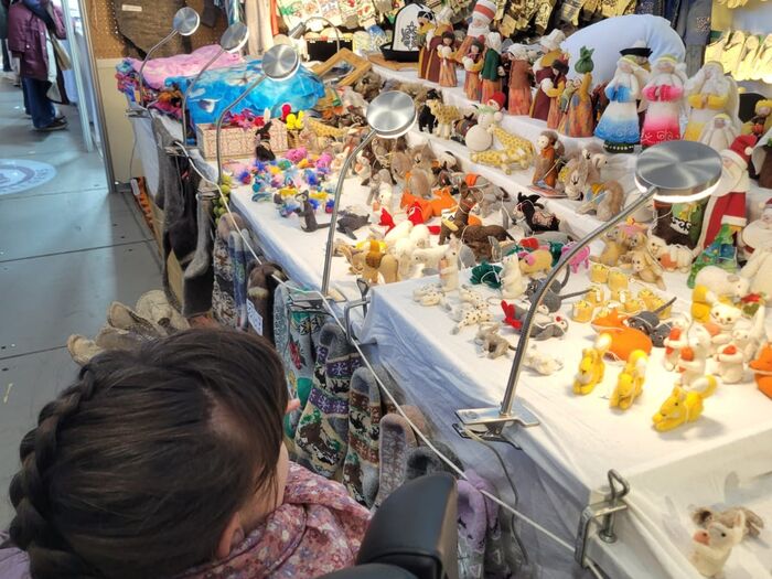 Gruppe 6: Besuch der Messe Bazaar 2025 - Wir gucken kritisch auf mögliche Barrieren.